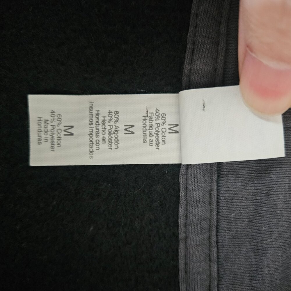 International Spy Museum Medium Black Hoodie Sweatshirt - Picture 5 of 6
